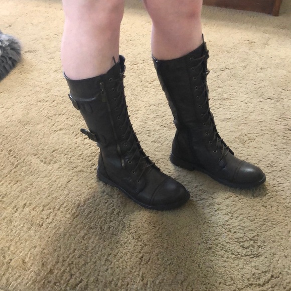 Tillys Brown Boots - Picture 3 of 7